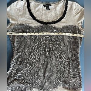 WHBM T shirt with eyelash, ribbon, and design detail. Very unique, no damage XL